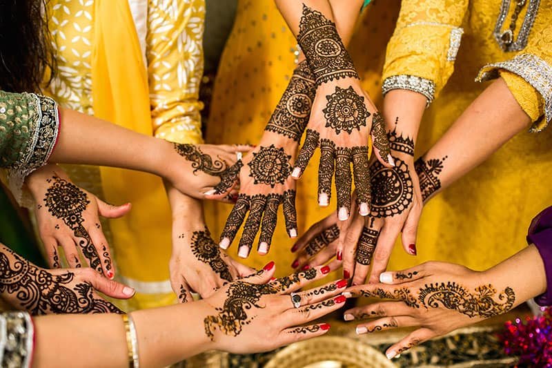 a-definitive-guide-to-mehndi-and-sangeet-ceremony-what-how-and-why